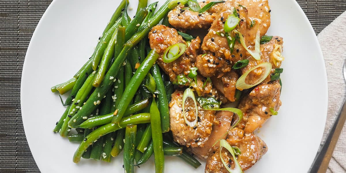 Tumis kangkung ayam wijen